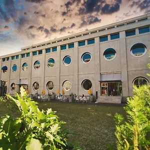  Albergue Silo Design & Boutique